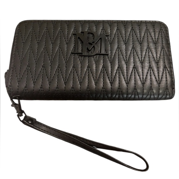 Badgley Mischka Quilted Vegan Leather Wallet - Picture 1 of 4